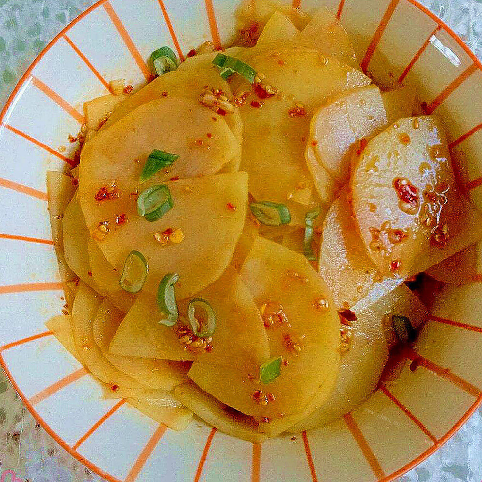 诱人麻辣土豆块