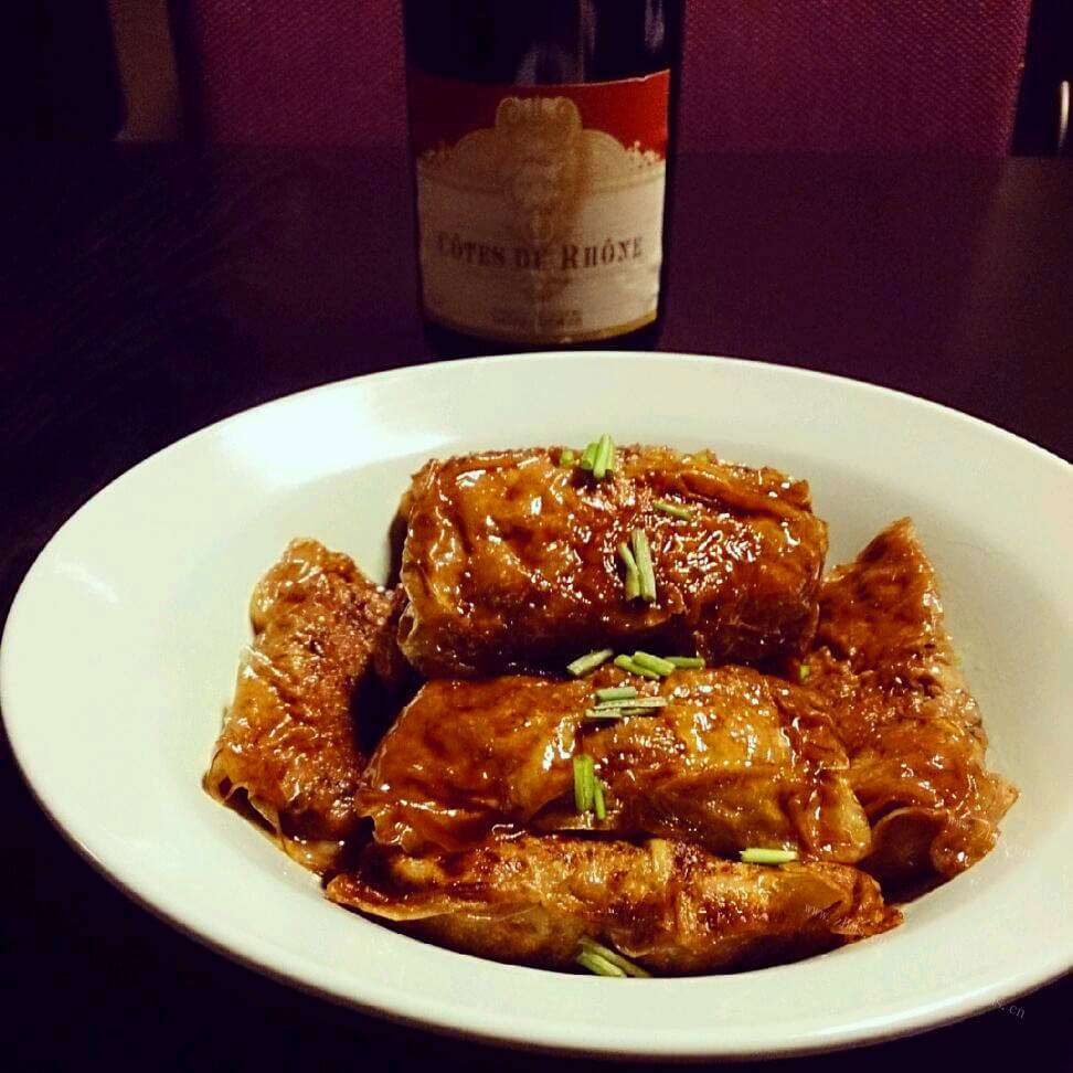 美味的豆腐衣包小黄鱼