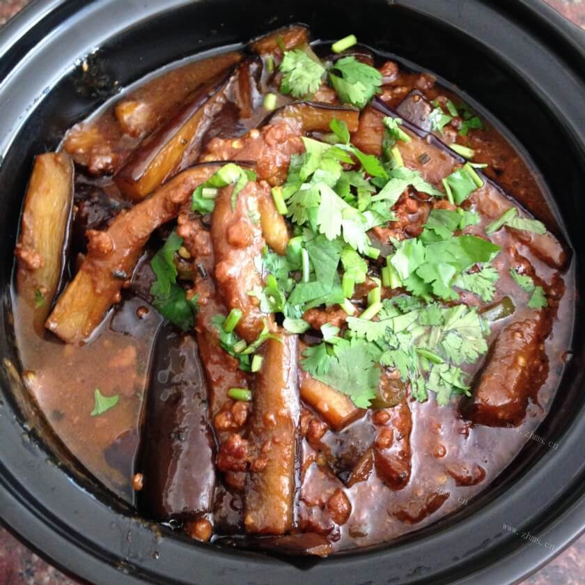 家常砂锅肉末茄子