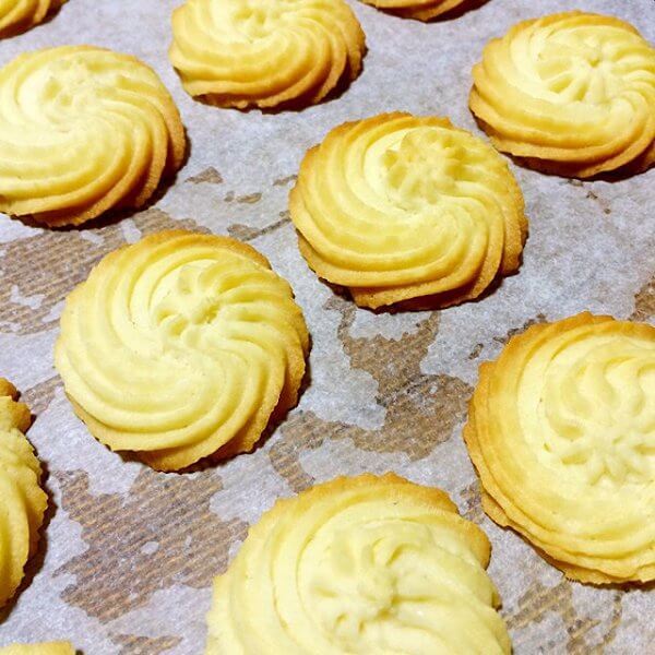 自制奶味小曲奇饼干