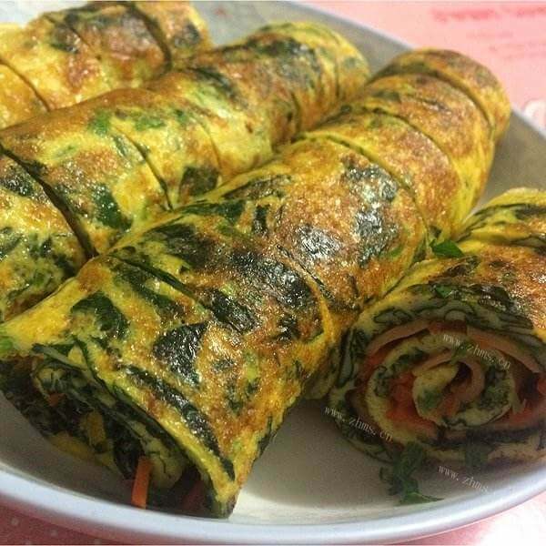 家常菠菜鸡丝蛋卷