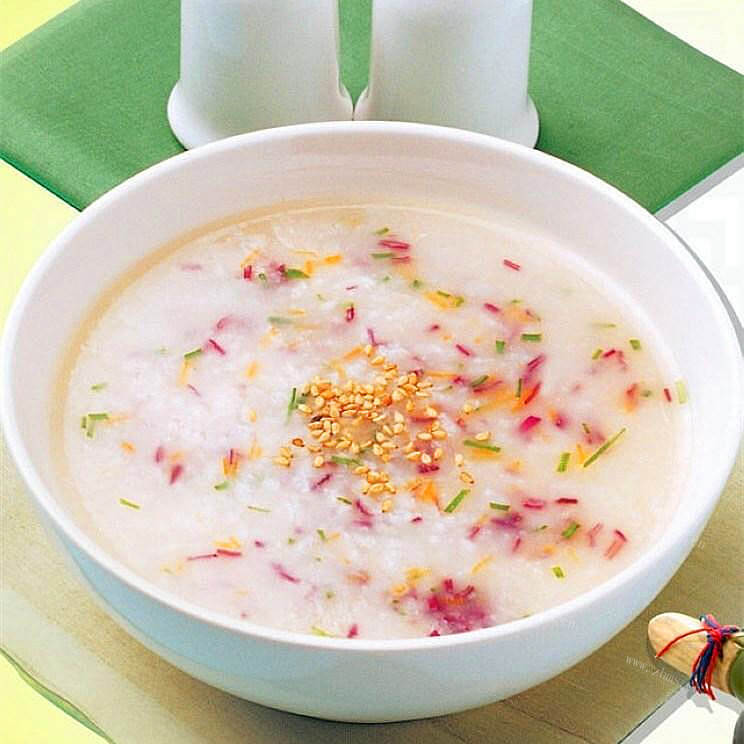 美味大米杏仁粥