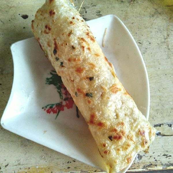 美味的布袋烙饼卷肉