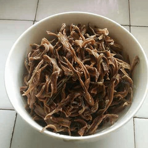 家常菜干豆角烧肉做法图解5)