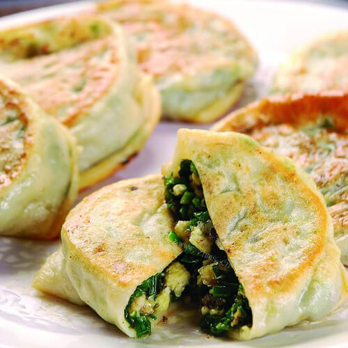 美味的三鲜韭菜馅饼