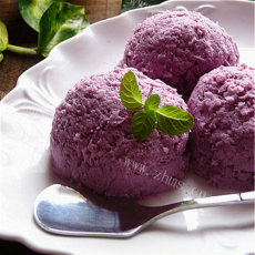 甜美的香芋紫薯泥