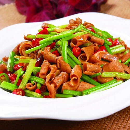 美味的小炒腊猪肠