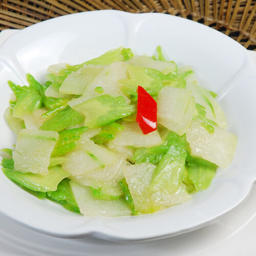 美容养颜的豆豇炒冬瓜皮