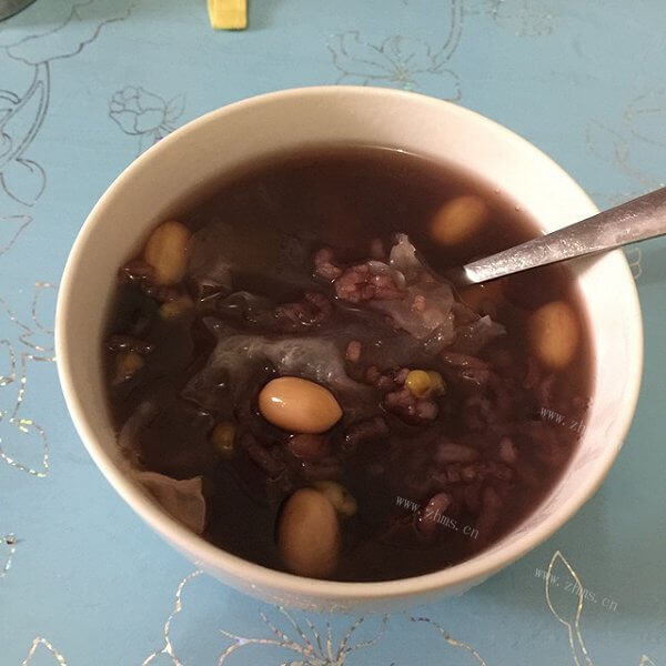 美味的创意水果腊八粥