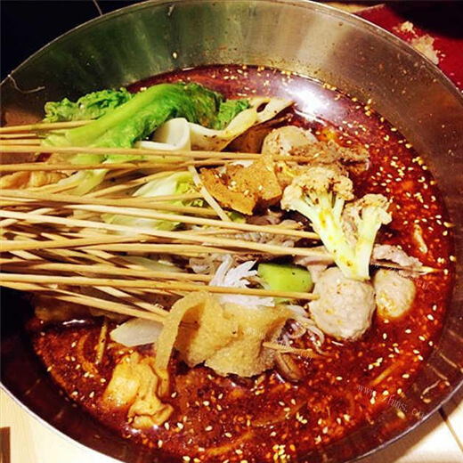 美味的麻辣烫串串锅