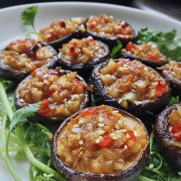 五香芝麻香菇肉饼