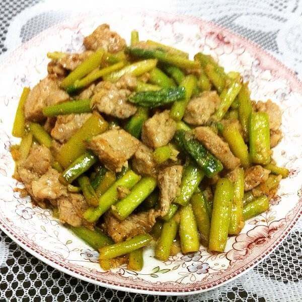 鲜香芦笋黑椒羊肉