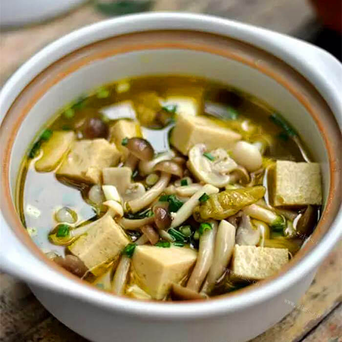 满口生香的咸鱼冻豆腐煲