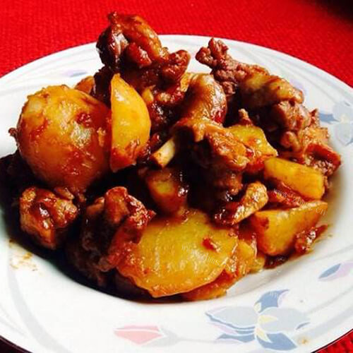 美味红烧鸭腿炖土豆