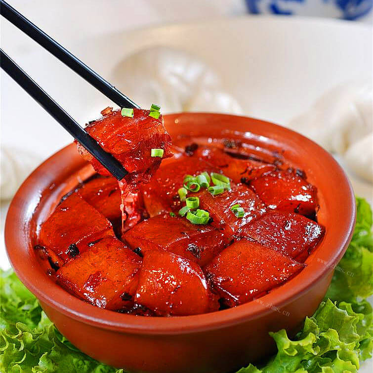 美味的红焖五花肉