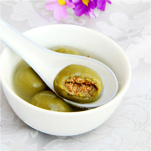 美味的抹茶杏仁汤圆