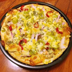 自制原香烧烤鸡肉披萨