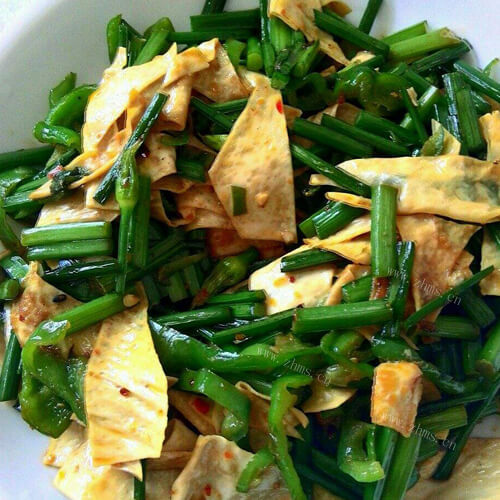 美味韭菜豆片炒肉