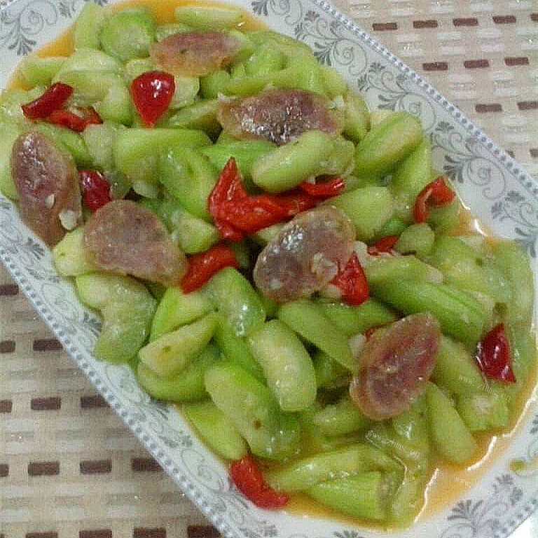 丝滑的丝瓜炒鸡块