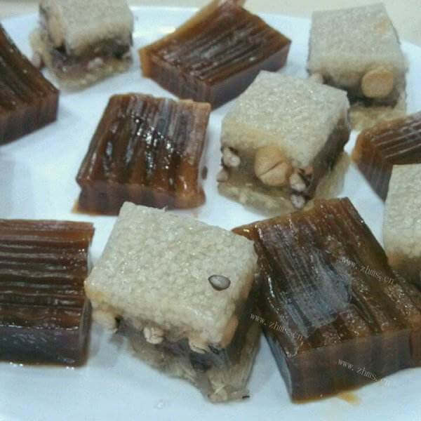 美味的杂粮煤球糕