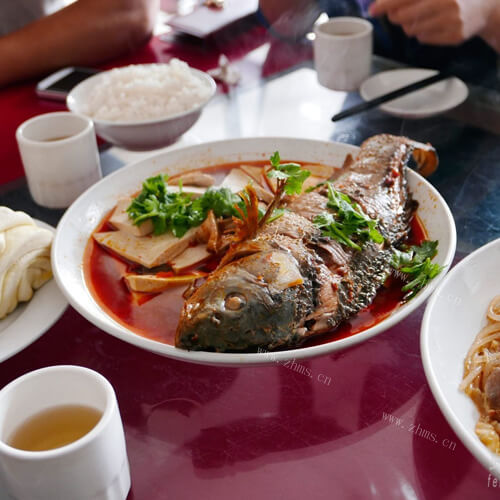 好吃的土豆炖鲅鱼