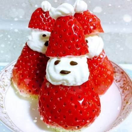 可爱的草莓奶油圣诞老人