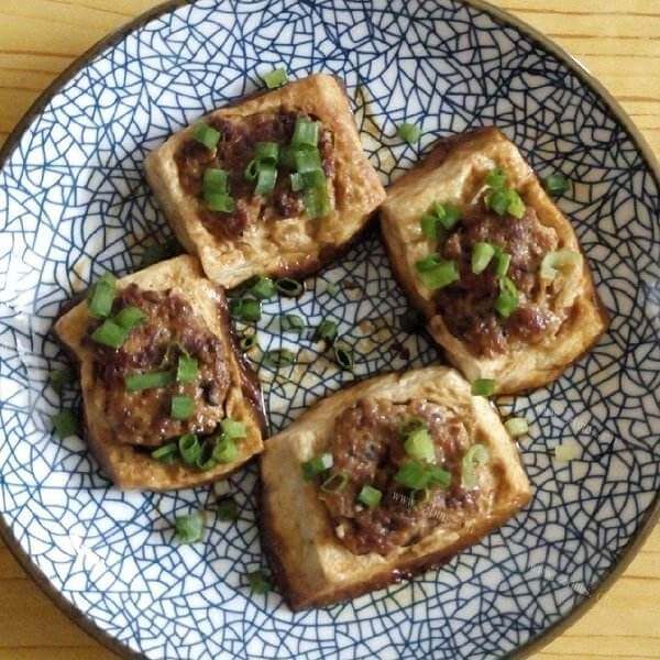 特色菜湖南酿豆腐