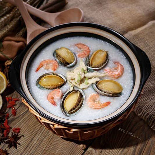瘦身美食鲜带鲍鱼杂粮粥