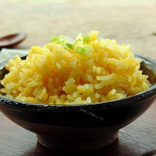 好吃的豌豆虾皮蛋炒饭