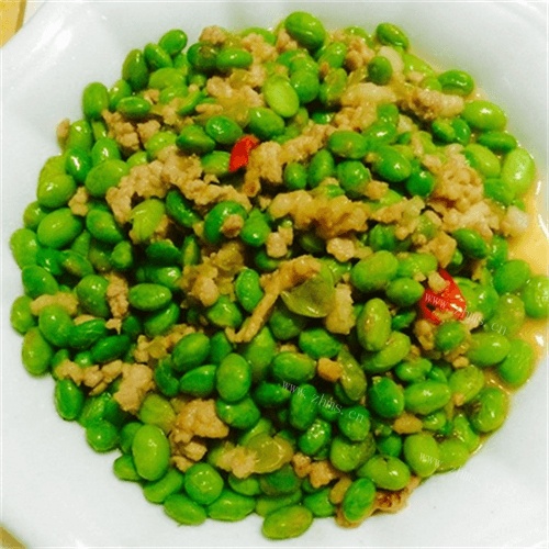 美味的肉沫毛豆粒