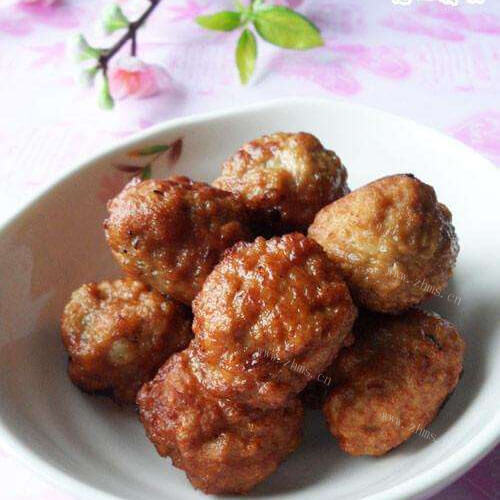 美味肉团子