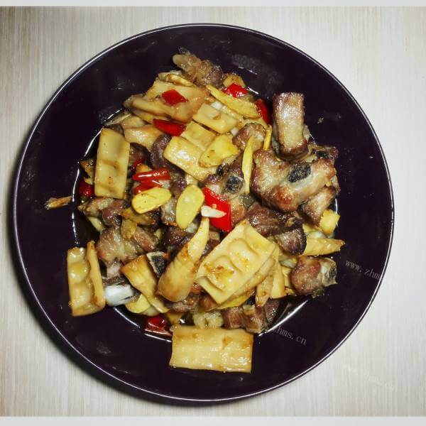 可口的青豆排骨