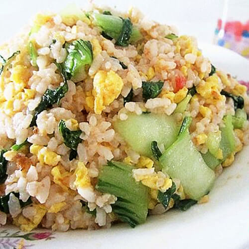 美味油菜葱花蛋炒饭