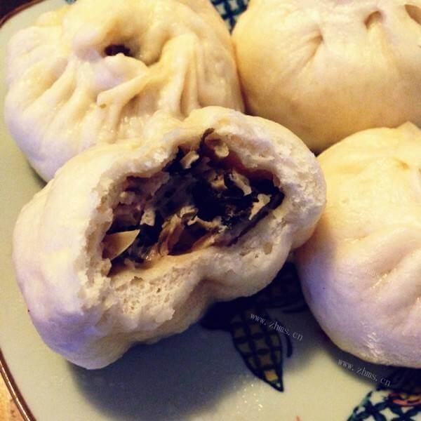 好吃的全麦雪菜鲜肉大包