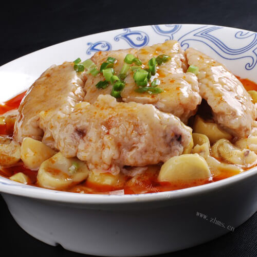 美味的香菇云耳蒸鸡翅