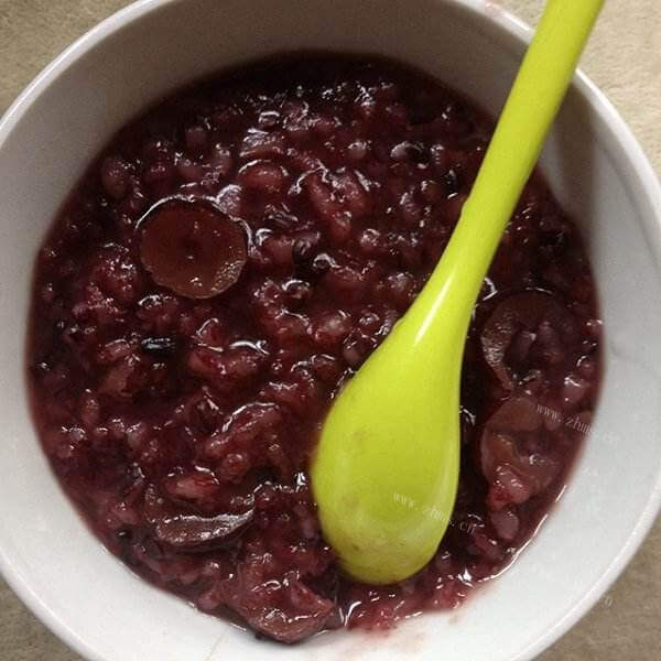 甜滑的糯香红枣
