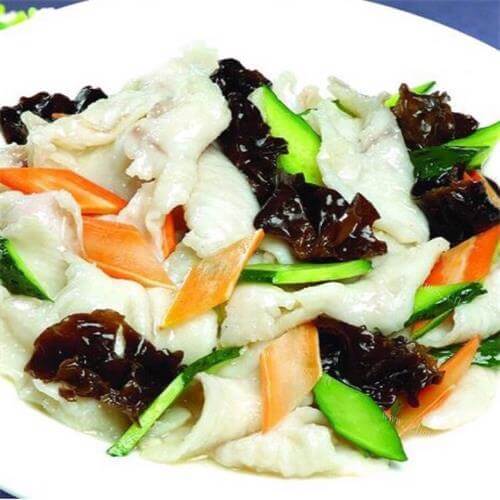 美味的尖椒炒鱼片