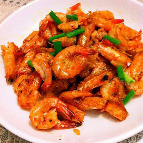 美味的香蒜煎虾