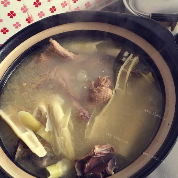 自制老鸭汤泡锅巴