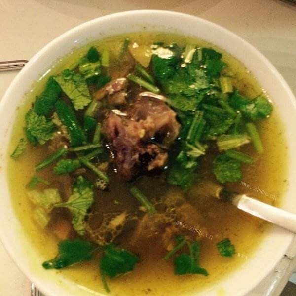 好喝的艾草牛肉汤_宝宝版