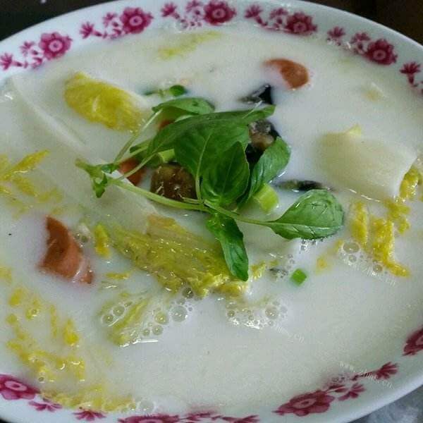 滋补娃娃菜肉末汤