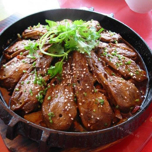 美味的麻香辣鸭头