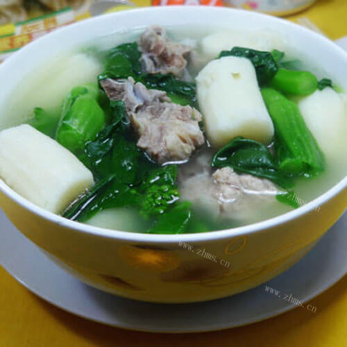 美味的菜芯山药龙骨汤