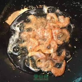 美味的水煮金钩虾