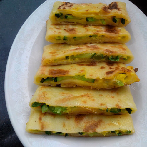 好吃的椿芽蛋饼