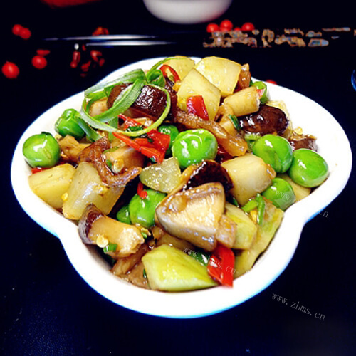 美味的香菇炒豌豆