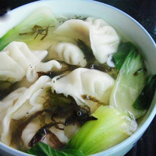 清爽白菜粉丝水饺