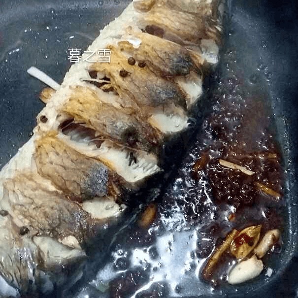 美味的香辣烤鱼做法图解3)