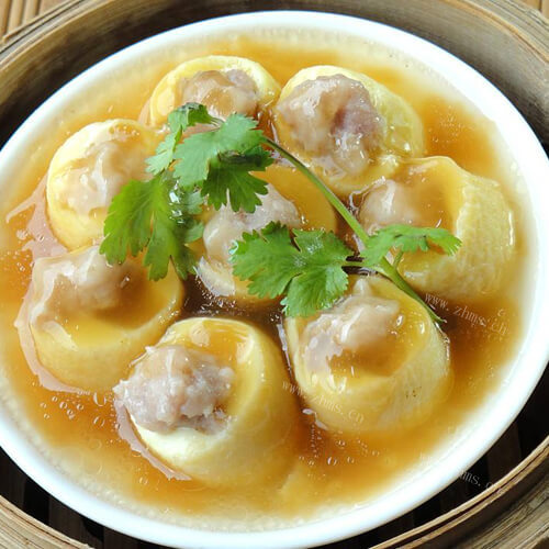 滑嫩的鸡肉蒸日本豆腐