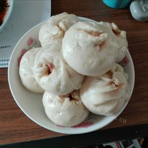 家常卷心菜酱肉包子 